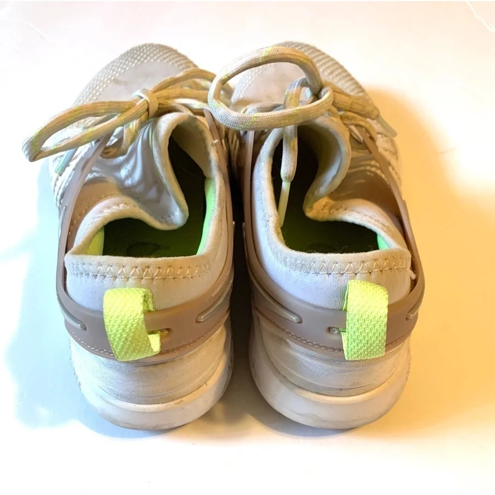 Women’s Nike Free Training Shoes size 7.5